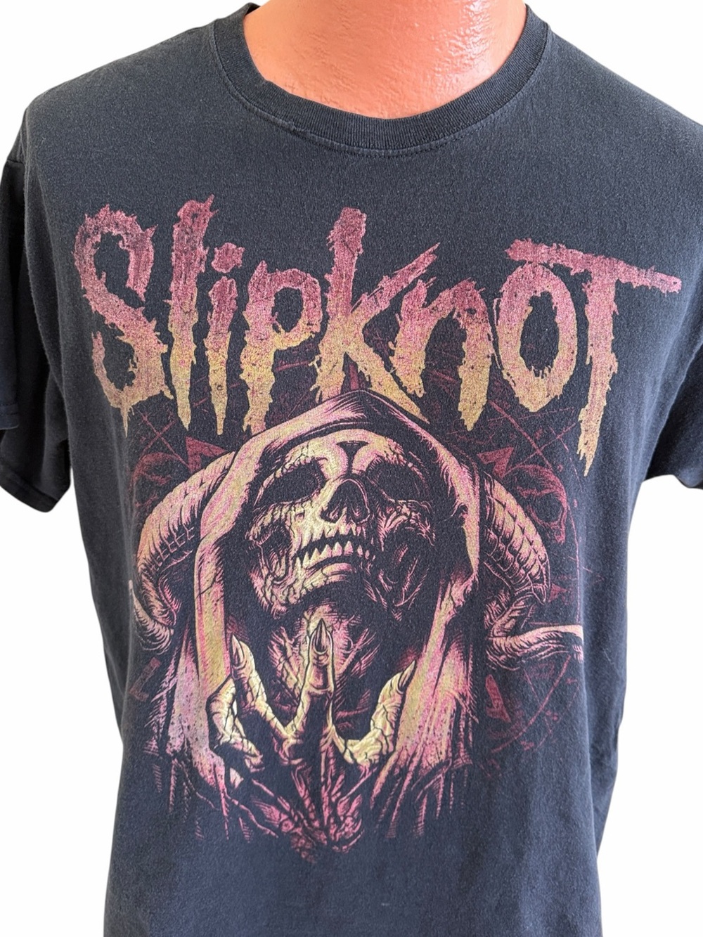 SLIPKNOT GRAPHIC T-SHIRT Large Black Hooded Skull Horns Nonagram Tribal S Logo